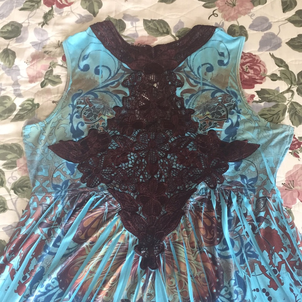 Beautiful dress!